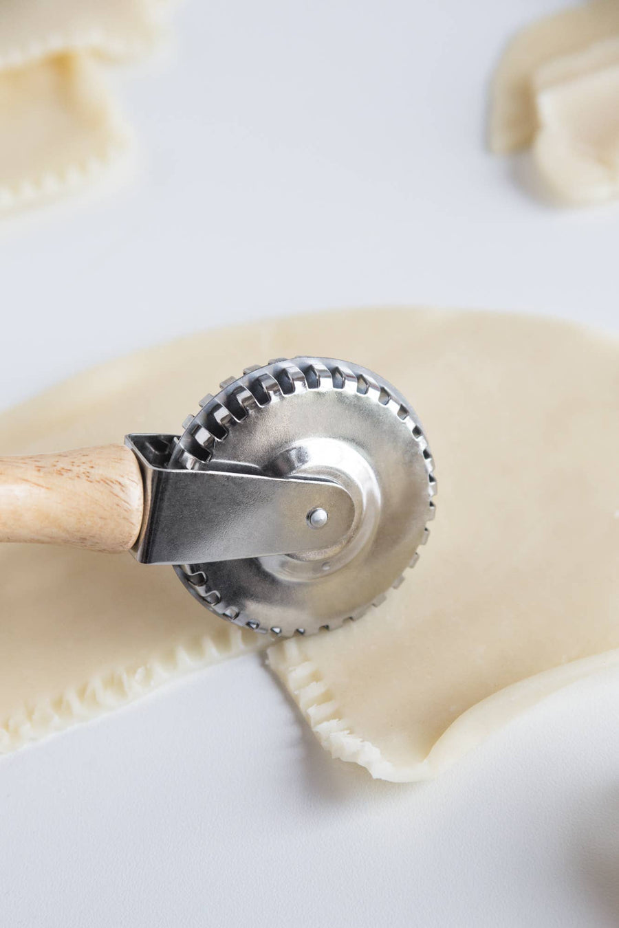 Pastry Wheel Crimper